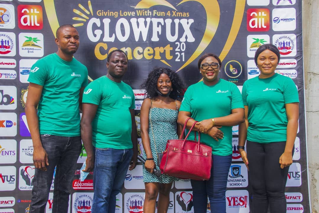Glowfux Charity Concert 2021 - Capert Moment