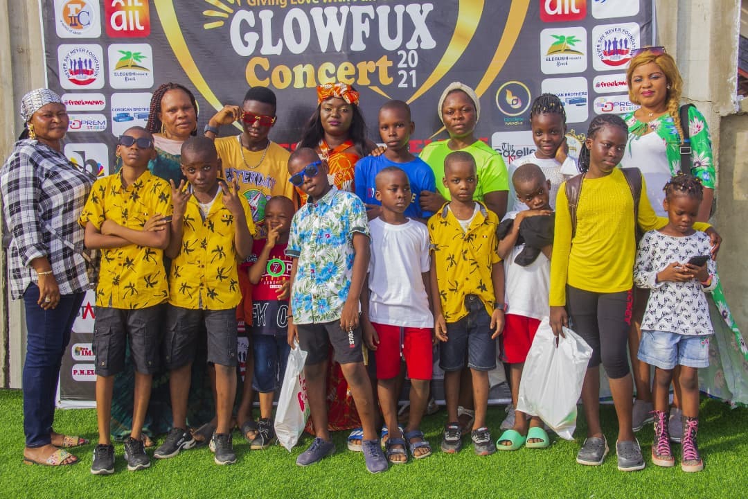 Glowfux Charity Concert 2021 - Capert Moment