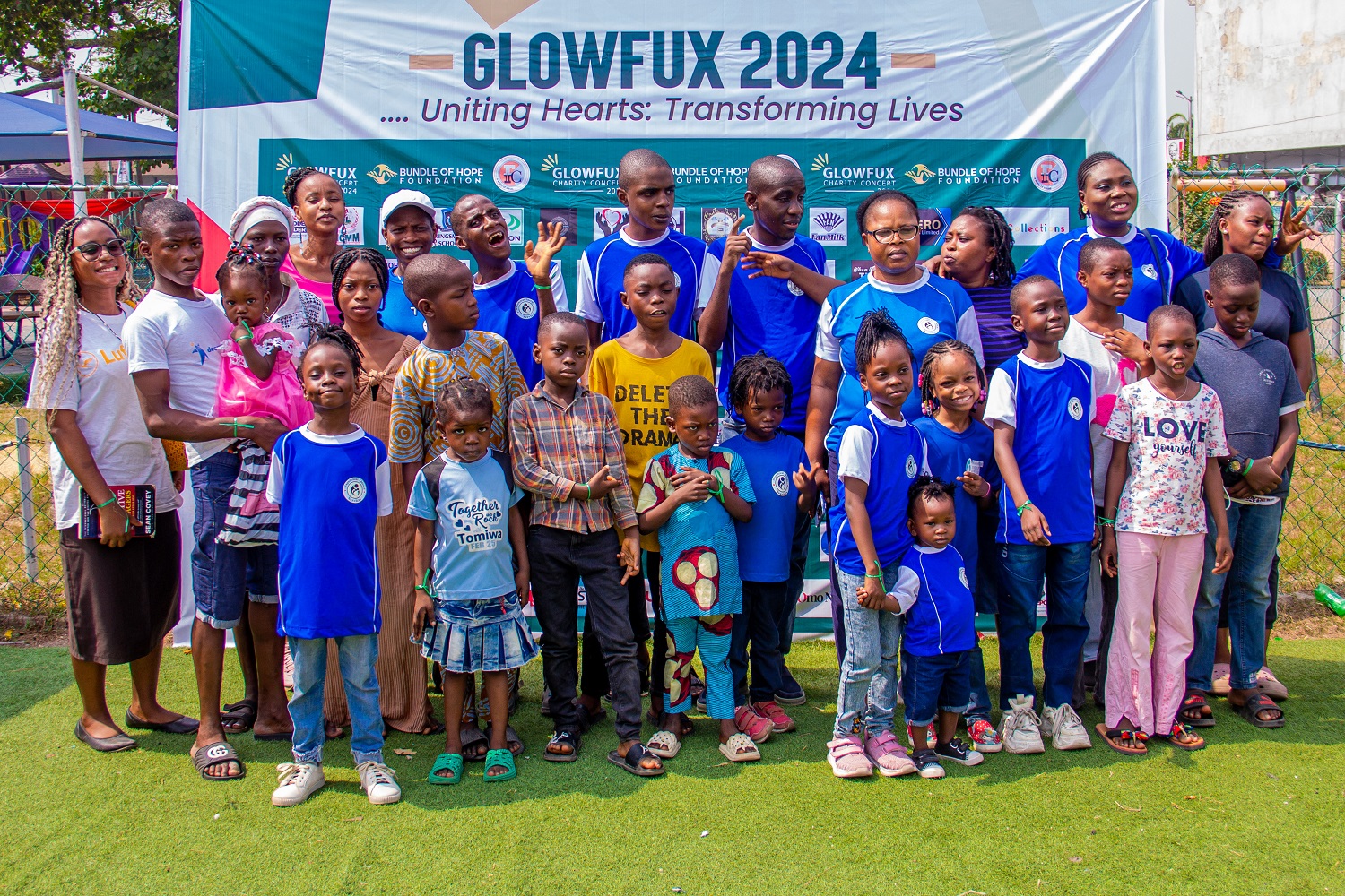 Glowfux Charity Concert 2024 - Capert Moment