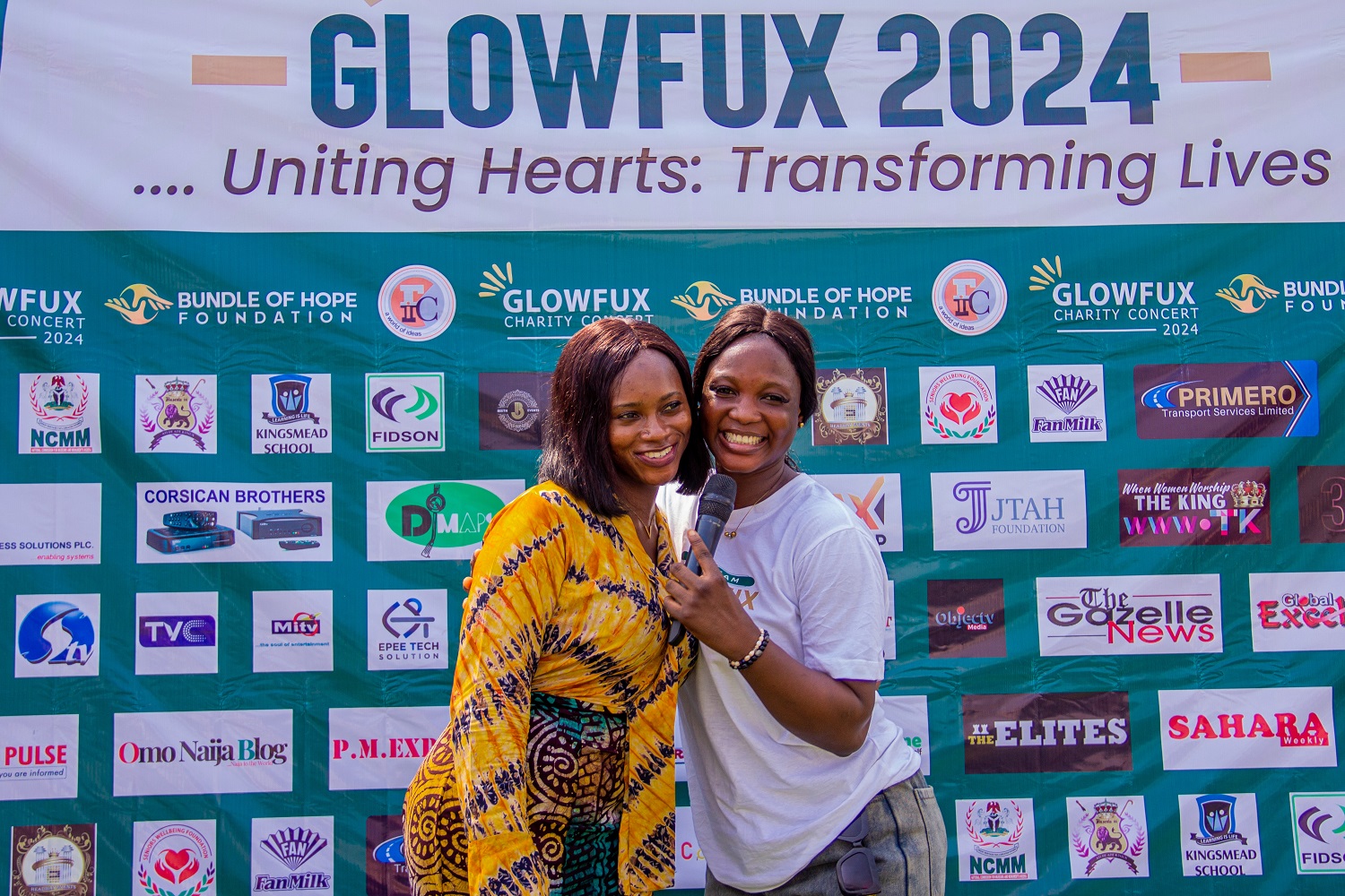 Glowfux Charity Concert 2024 - Capert Moment