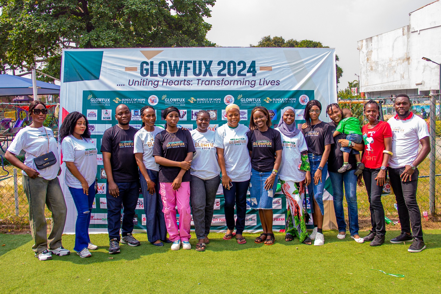 Glowfux Charity Concert 2024 - Capert Moment