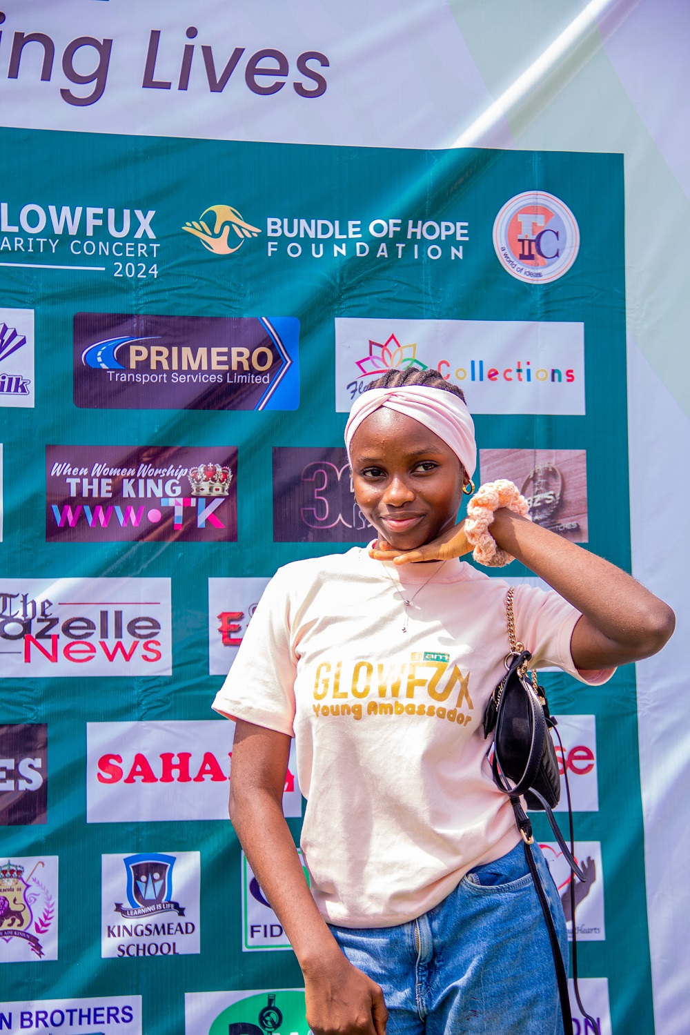 Glowfux Charity Concert 2024 - Capert Moment