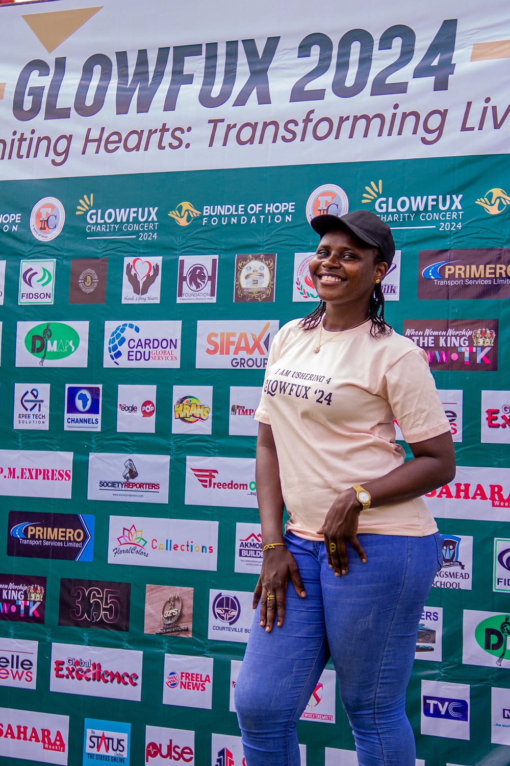 Glowfux Charity Concert 2024 - Capert Moment