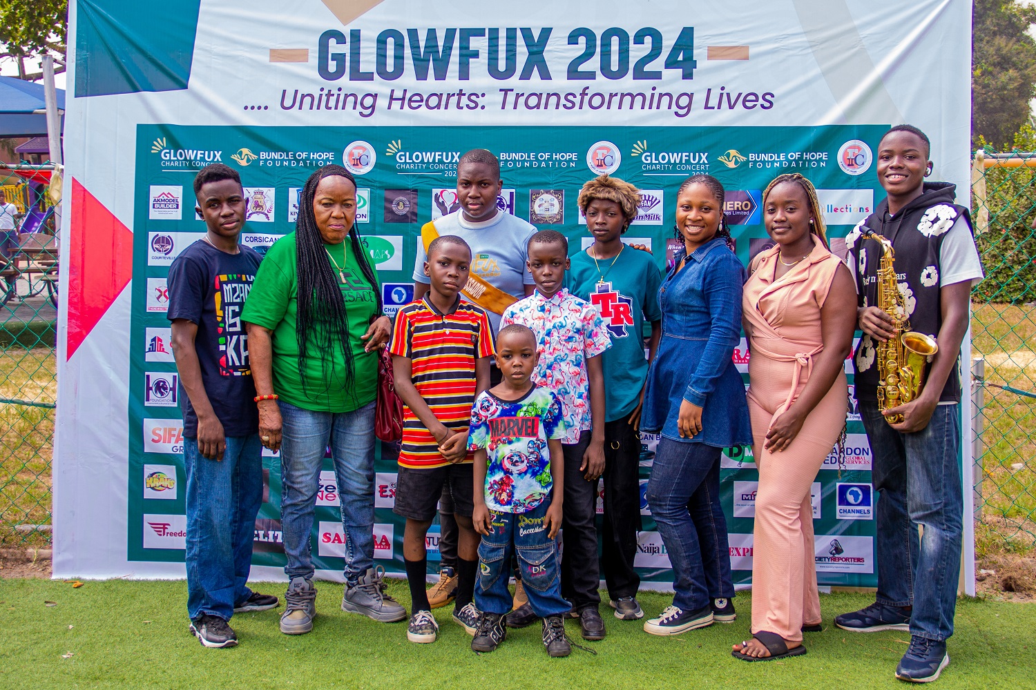 Glowfux Charity Concert 2024 - Capert Moment