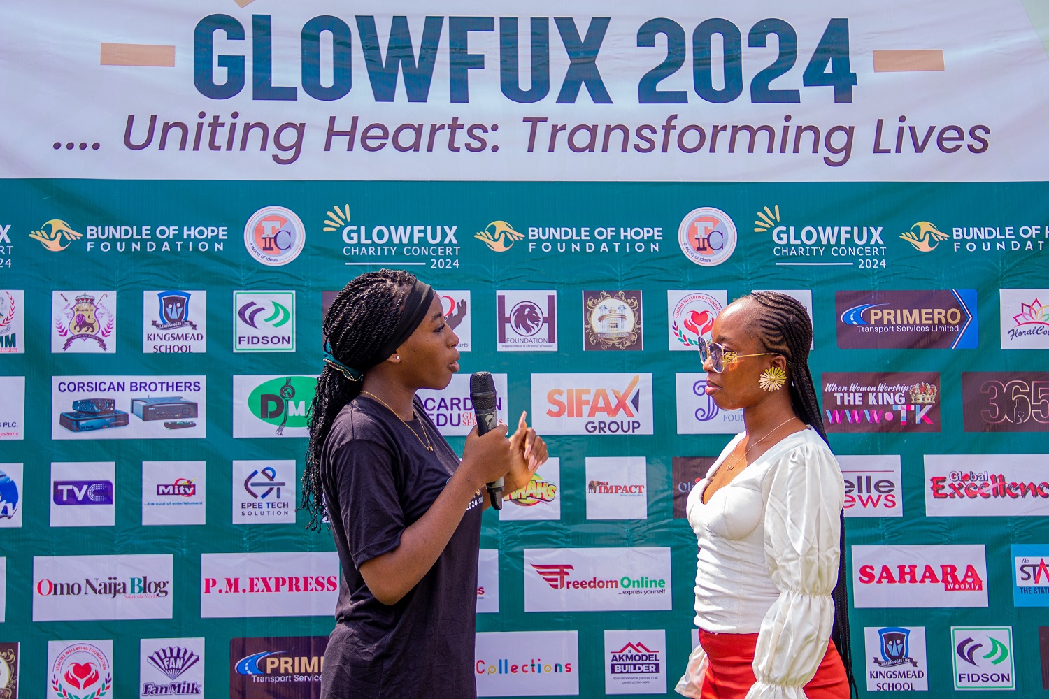 Glowfux Charity Concert 2024 - Capert Moment