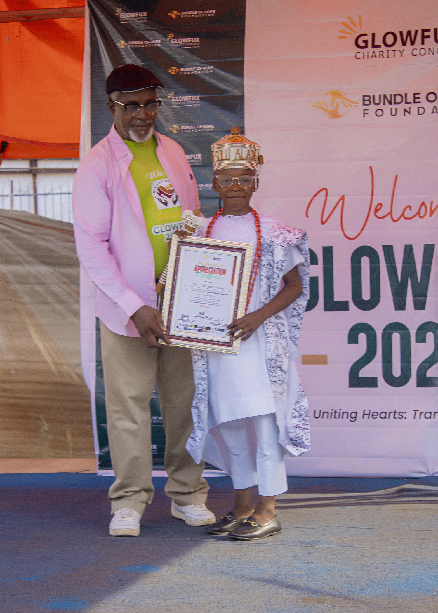 Glowfux Charity Concert 2024 - Certificate Moment