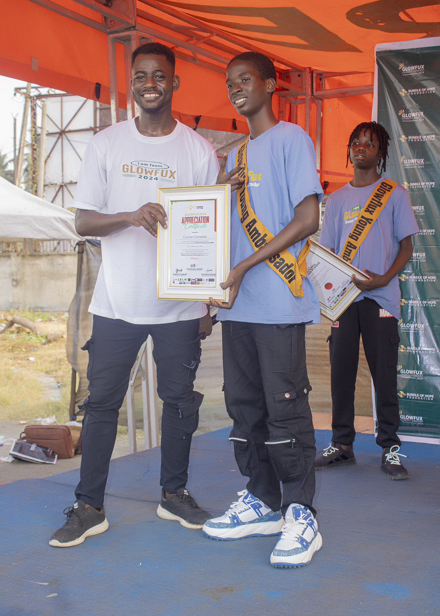 Glowfux Charity Concert 2024 - Certificate Moment