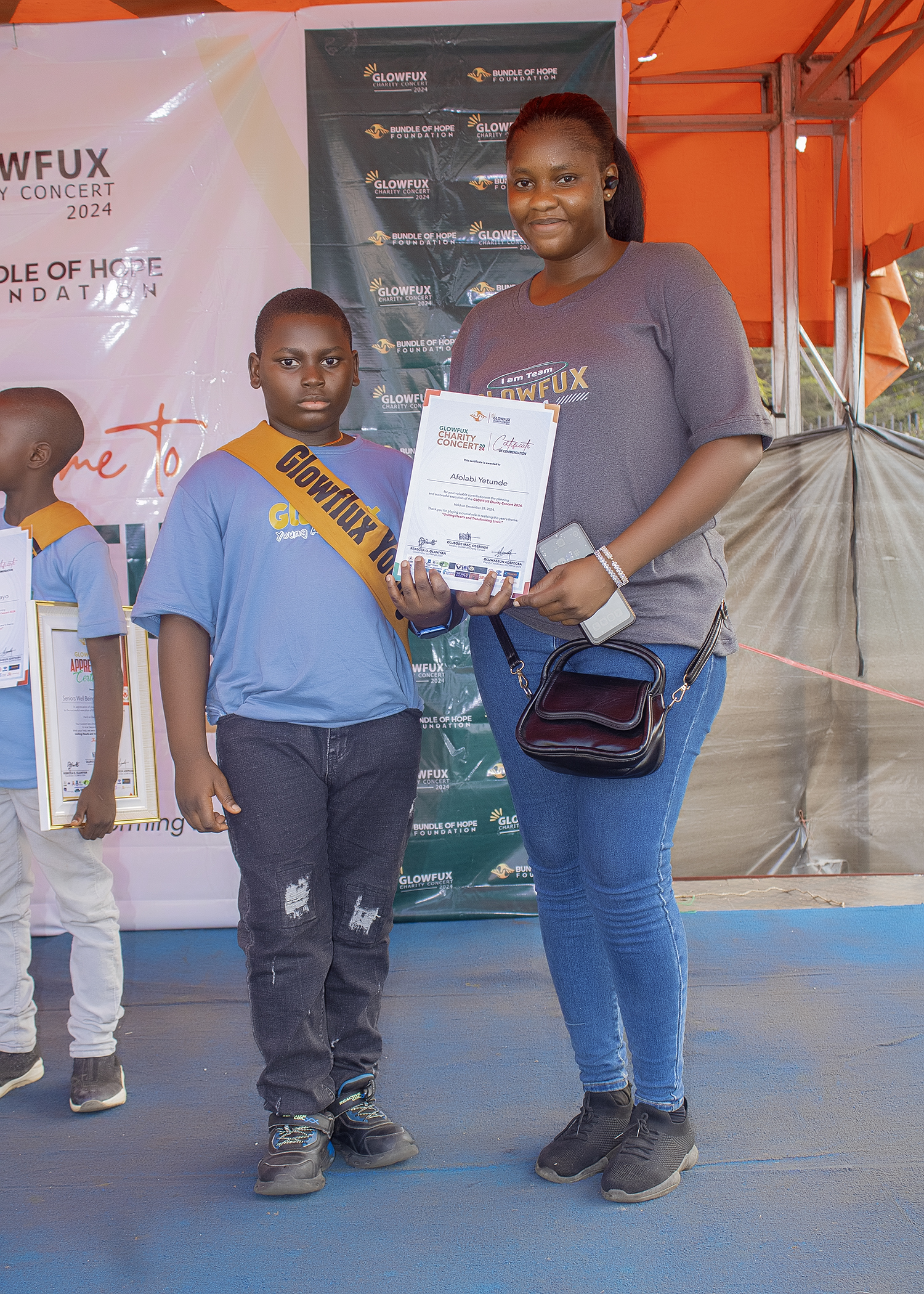 Glowfux Charity Concert 2024 - Certificate Moment