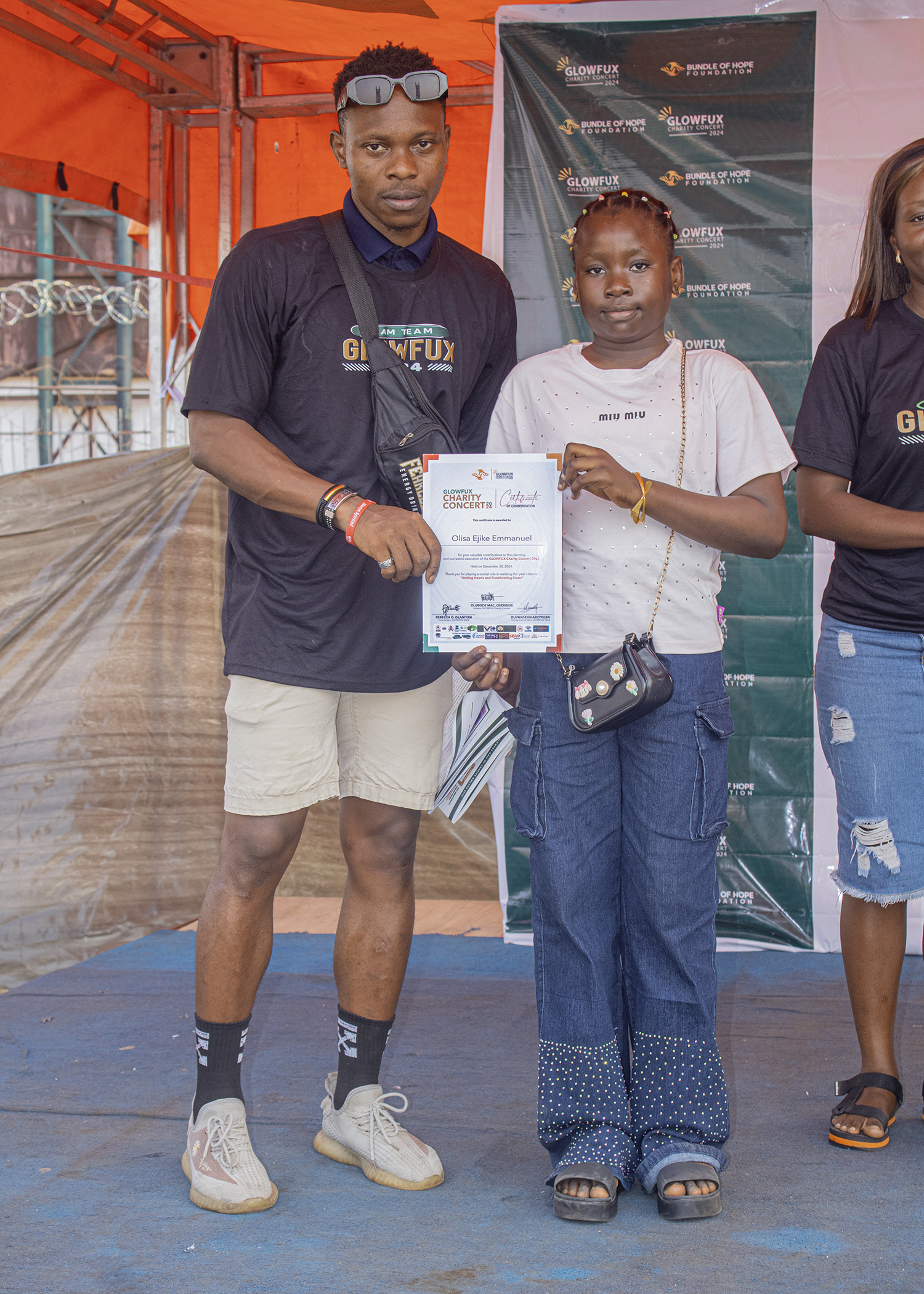 Glowfux Charity Concert 2024 - Certificate Moment