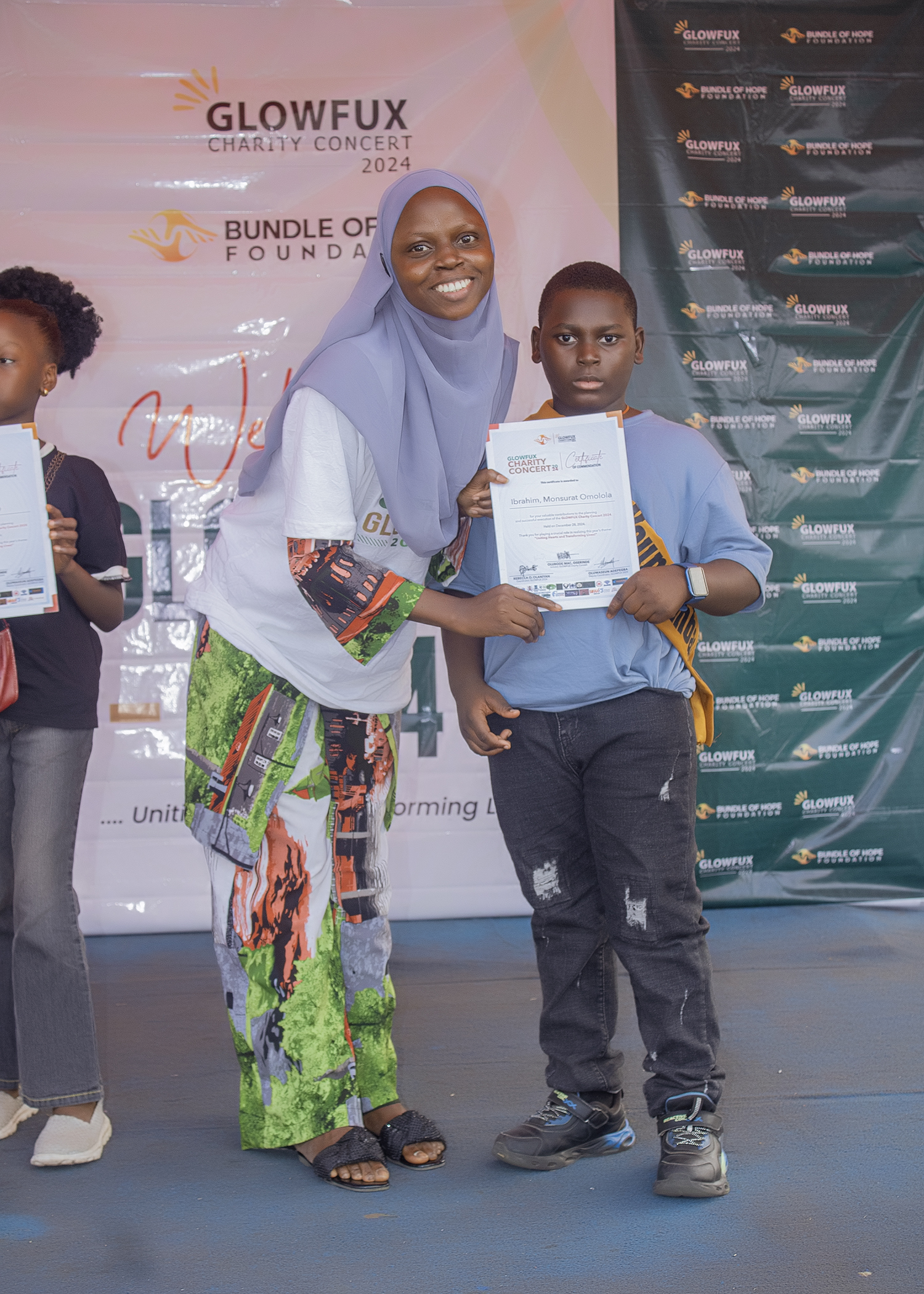 Glowfux Charity Concert 2024 - Certificate Moment
